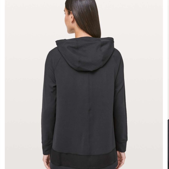 Lululemon Starting Place Hoodie in Black (Size 6) - Picture 2 of 9